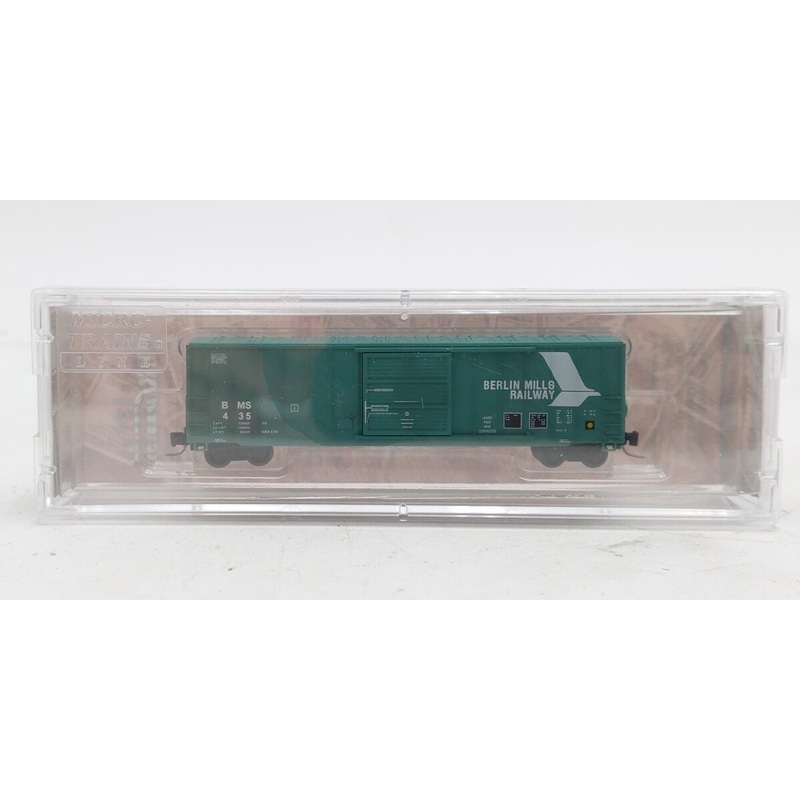 Micro Trains 51000350 Z Berlin Mills 50′ Rib Side Box Car #435