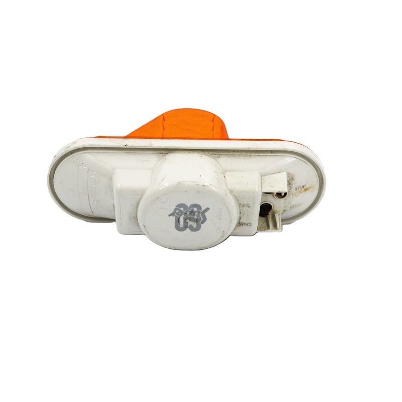 OSHKOSH – 2MB903 – LAMP SEALED