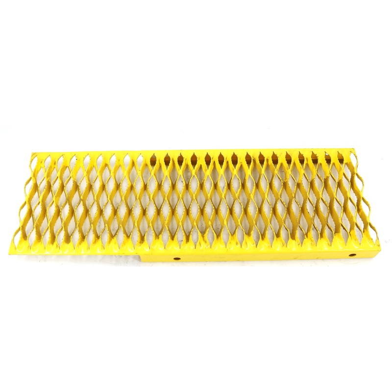 AUTOCAR – A4520043-002 – DECK GRIP STRUT HOLES