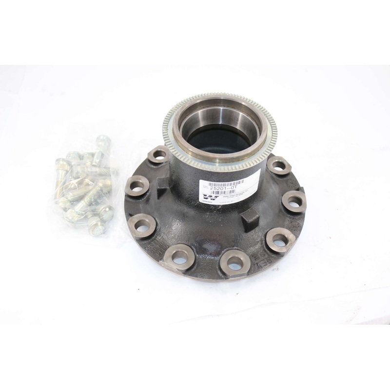 AUTOCAR – S9049035K001 – KIT  HUB AND STUD