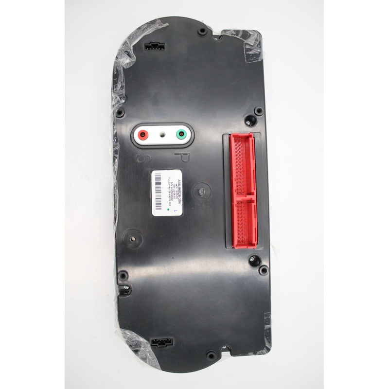 FREIGHTLINER TRUCK (DAIMLER) – A06-96828-304 – INSTRUMENT CLUSTER