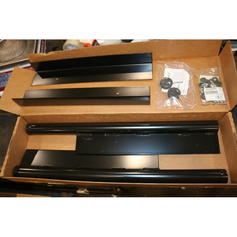 TRAMEC SLOAN – 031-02010 – POST END BLK/CTR MNT KIT