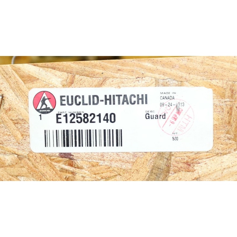 HITACHI – E12582140 – GUARD AY