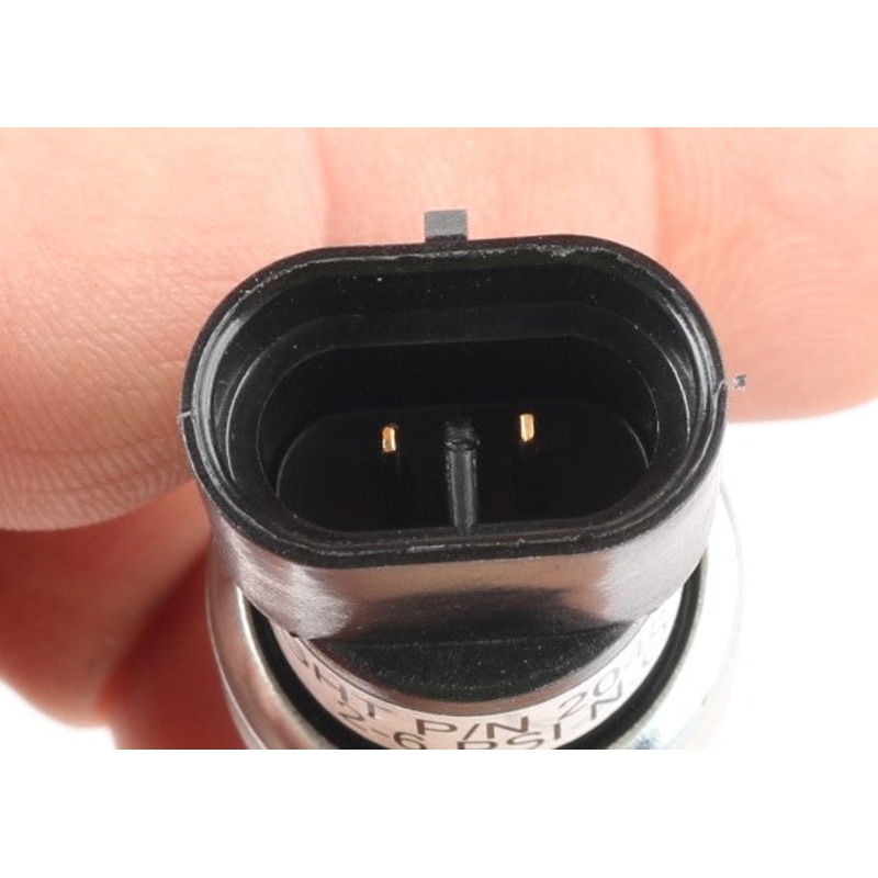MACK – 20489118 – SWITCH